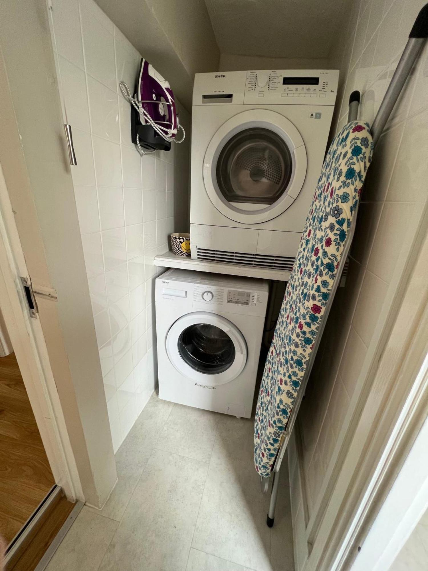Stay In Yeovil Town Centre, Large 2 Bd Apt With Parking, Sleeps 4 Zewnętrze zdjęcie
